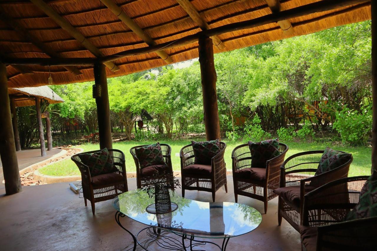 Munga Eco-Lodge ลิฟวิงสโตน ภายนอก รูปภาพ