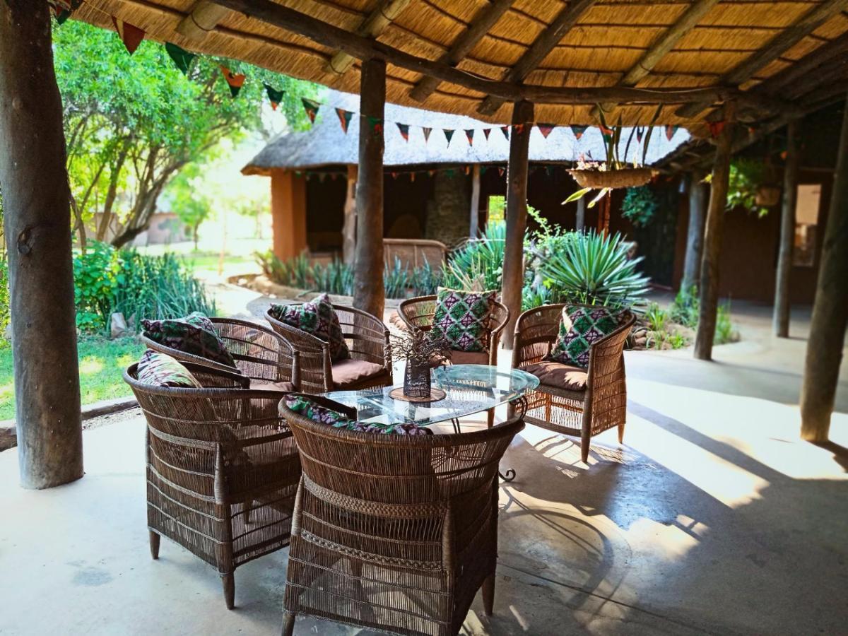 Munga Eco-Lodge ลิฟวิงสโตน ภายนอก รูปภาพ