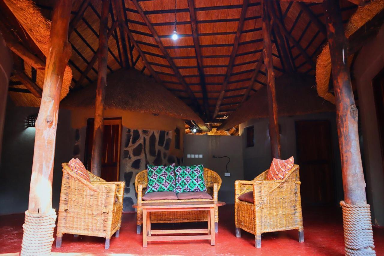 Munga Eco-Lodge ลิฟวิงสโตน ภายนอก รูปภาพ
