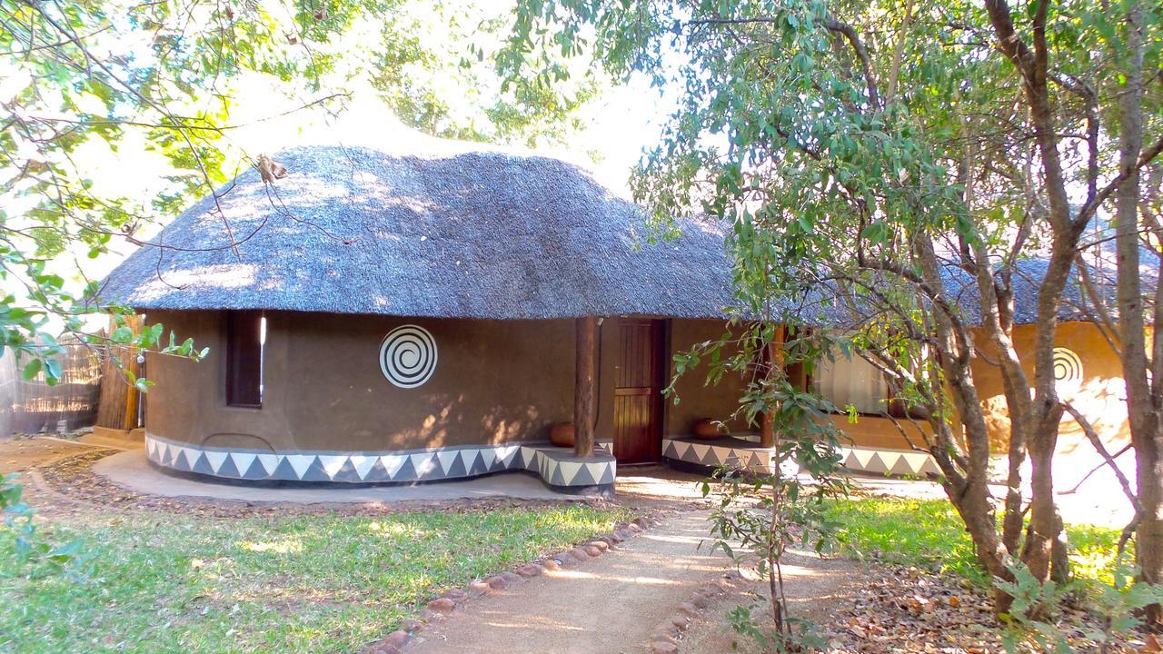 Munga Eco-Lodge ลิฟวิงสโตน ภายนอก รูปภาพ