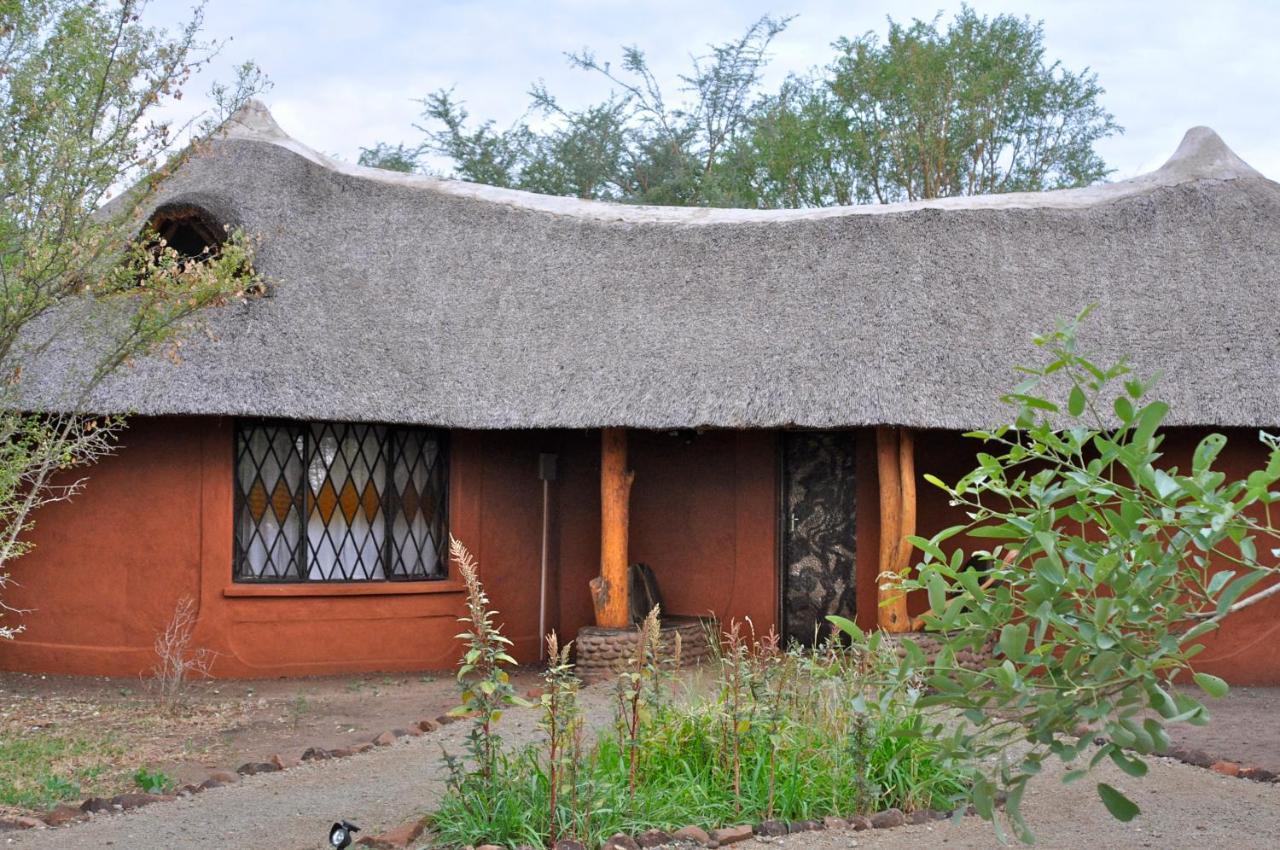 Munga Eco-Lodge ลิฟวิงสโตน ภายนอก รูปภาพ